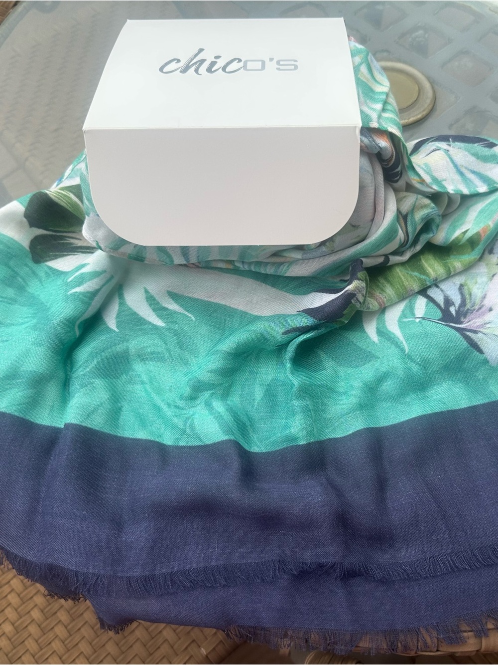 NWOT! Chico’s Green/Blue/White Tropical Floral Rayon Scarf 24 x 72”. Chic!